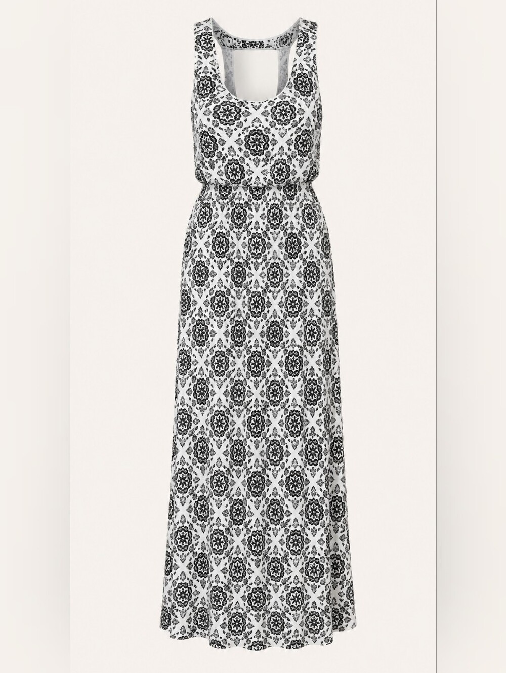 MAURICES |‎ Black White Maxi T-Shirt Dress Cinched Waist Medallion Print | M